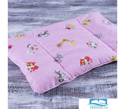 Подушка для новорожденных 40/60 цвет розовый с рисунком